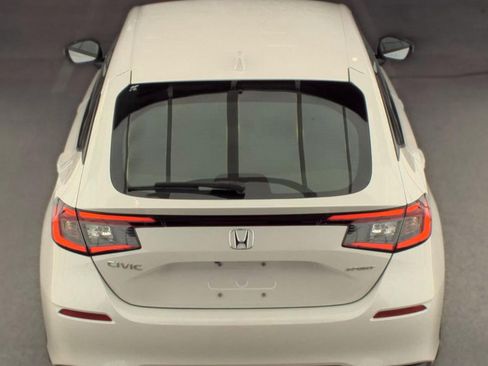 Used 2025 Honda Civic Sport image 6