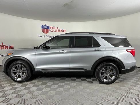 Certified 2022 Ford Explorer XLT w/ Equipment Group 202A AWD/4WD image 6