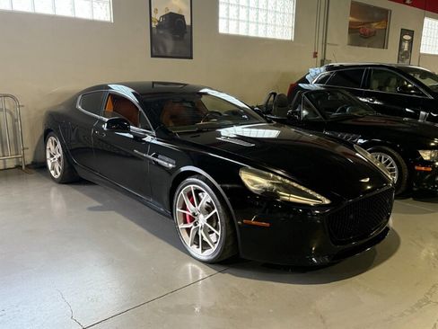 Used 2015 Aston Martin Rapide S image 3