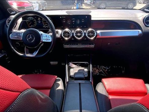 Certified 2023 Mercedes-Benz GLB 250 4MATIC image 12