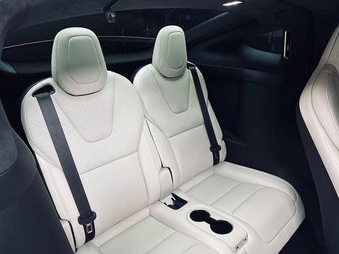 Used 2023 Tesla Model X AWD/4WD image 24