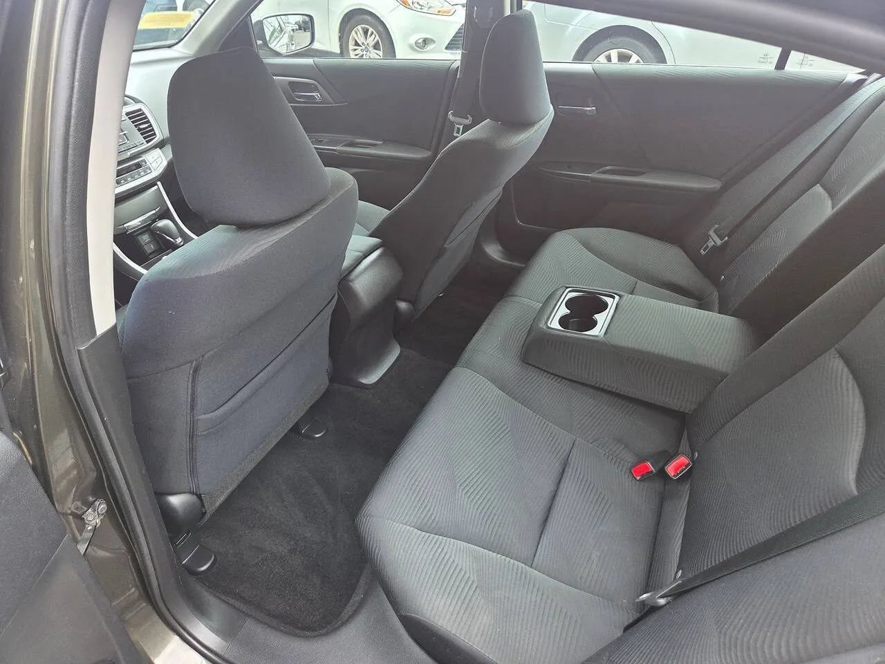 Used 2014 Honda Accord LX image 30