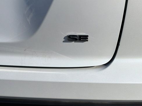 Used 2024 Mitsubishi Eclipse Cross SE image 48