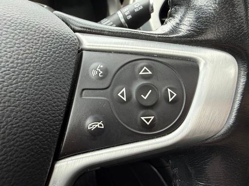 Used 2020 GMC Acadia SLE w/ Driver Convenience Package FWD image 18