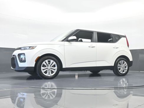 Used 2021 Kia Soul LX image 50