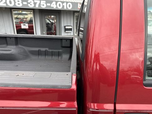 Used 2001 Ford F250 XLT image 24