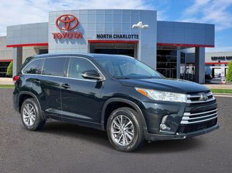 Used 2018 Toyota Highlander XLE FWD 360° Tour