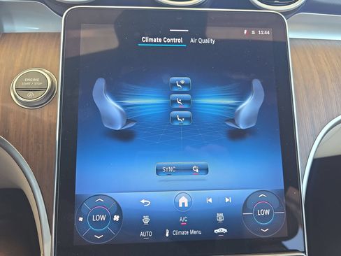 Used 2025 Mercedes-Benz C 300 Sedan image 24