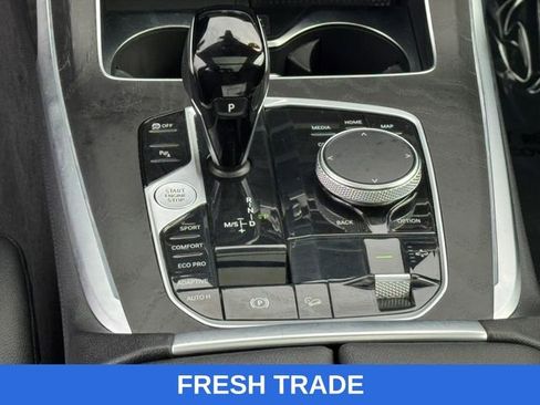 Used 2022 BMW X7 xDrive40i w/ Premium Package image 22