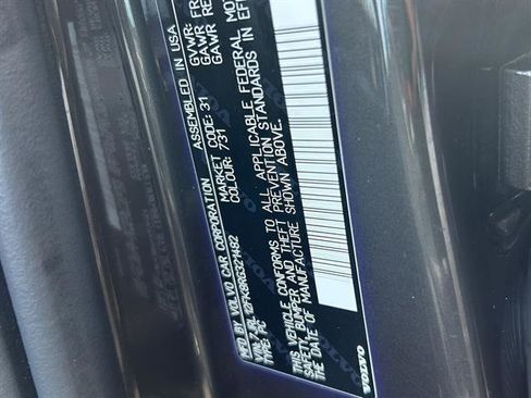 Used 2024 Volvo S60 B5 Core image 28