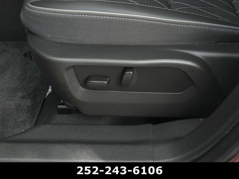 Used 2023 Buick Envision Avenir FWD image 11