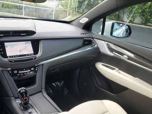 Certified 2026 Cadillac XT5 Sportv AWD/4WD image 20