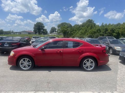 Used 2013 Dodge Avenger SE FWD image 3