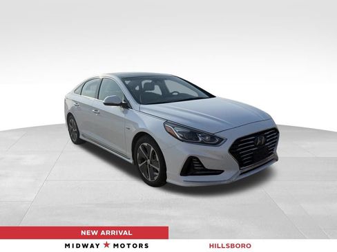 Used 2019 Hyundai Sonata Limited w/ Ultimate Package 02 FWD image 1