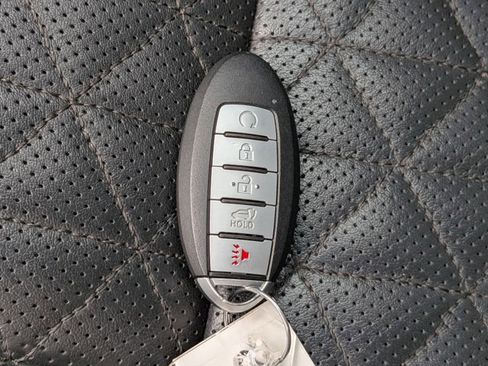 Certified 2023 Nissan Murano Platinum w/ Cargo Package image 29