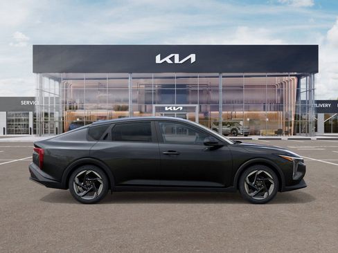 New 2026 Kia K4 EX image 7
