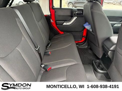 Used 2017 Jeep Wrangler Unlimited Sahara w/ Dual Top Group image 20