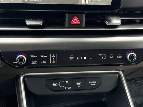 New 2026 Kia Carnival LXS FWD image 16