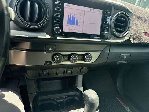 Used 2022 Toyota Tacoma SR image 3