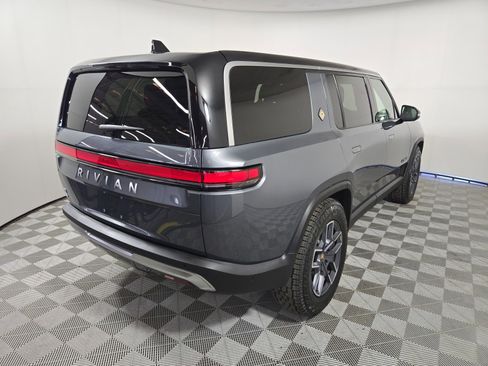 Used 2024 Rivian R1S Adventure image 5