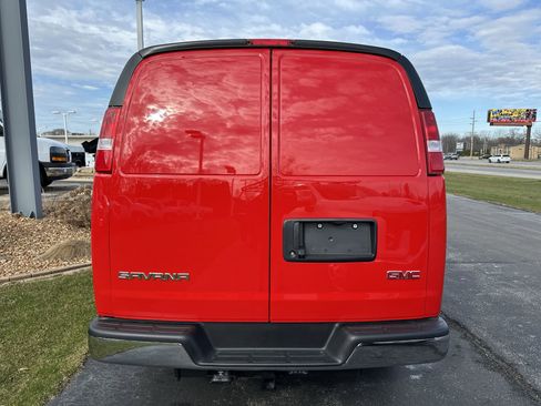 New 2026 GMC Savana 2500 Work Van image 23