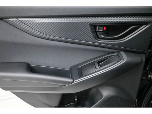 Used 2022 Subaru Crosstrek 2.0i Premium image 24