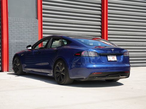 Used 2022 Tesla Model S AWD/4WD image 16