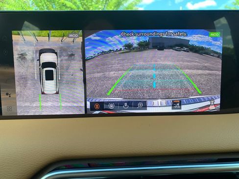 New 2026 Nissan Armada SL w/ Captain's Chari Seat Package RWD image 22