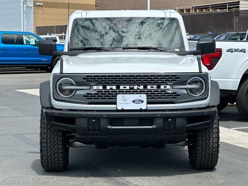 New 2026 Ford Bronco Badlands AWD/4WD image 8