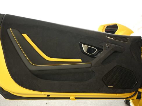 Used 2023 Lamborghini Huracan Tecnica RWD image 24