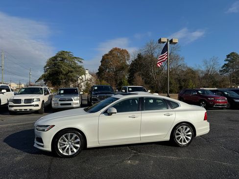 Used 2017 Volvo S90 T6 Momentum image 8