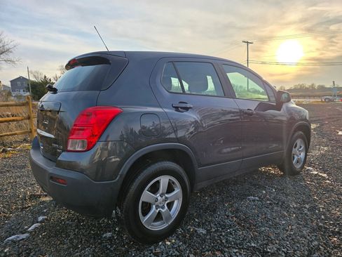 Used 2016 Chevrolet Trax LS image 6