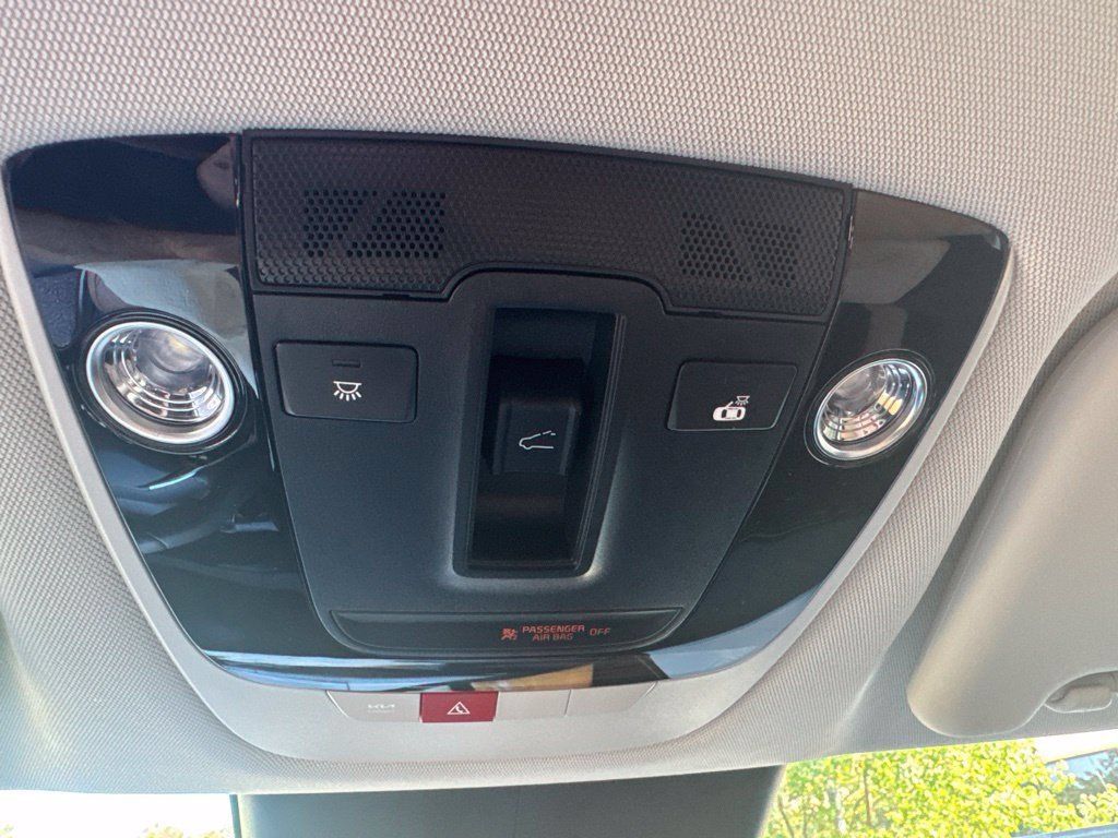 Used 2023 Kia EV6 GT-Line AWD/4WD image 24