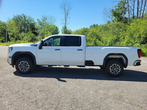 New 2026 GMC Sierra 3500 Pro w/ Convenience Package AWD/4WD image 2