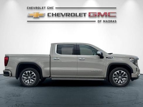 New 2026 GMC Sierra 1500 Denali w/ Denali Reserve Package AWD/4WD image 2