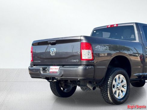 Used 2020 RAM 2500 Big Horn w/ Level 1 Equipment Group AWD/4WD image 11