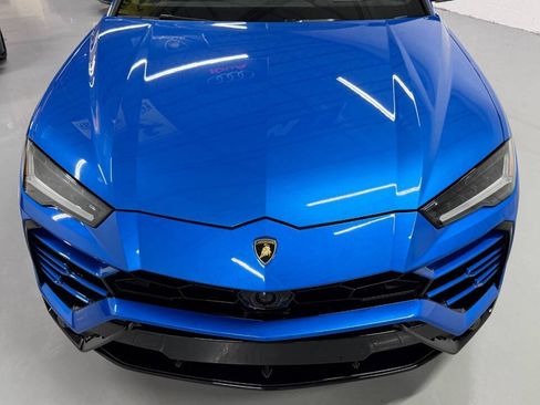 Used 2021 Lamborghini Urus AWD/4WD image 31