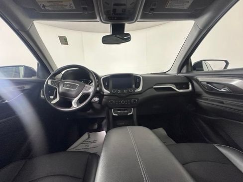 Used 2024 GMC Terrain SLT w/ Elevation Edition AWD/4WD image 18