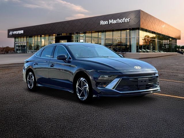 Used 2025 Hyundai Sonata SEL FWD image 13