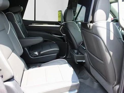 New 2025 Cadillac Escalade Premium Luxury w/ Touring Package image 21