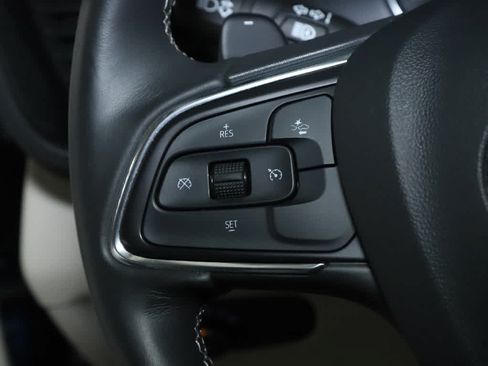 Used 2023 Buick Envision Preferred FWD image 22