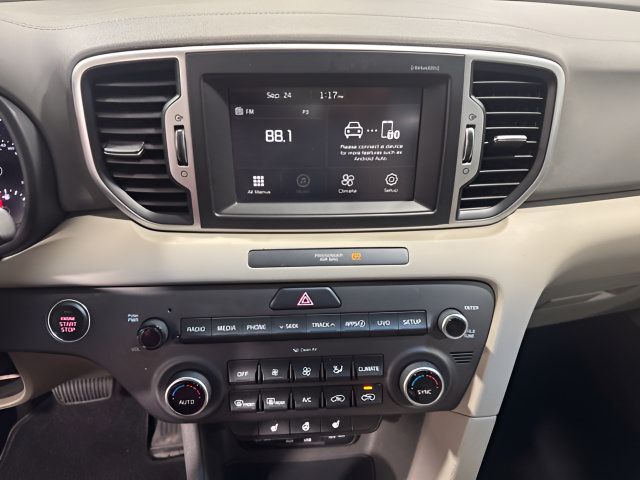Used 2017 Kia Sportage EX w/ EX Premium Package FWD image 18