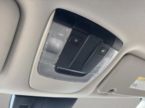 Used 2024 Kia Sportage LX image 34