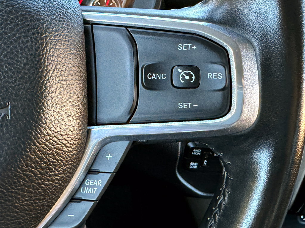 Used 2023 RAM 3500 Laramie AWD/4WD image 30