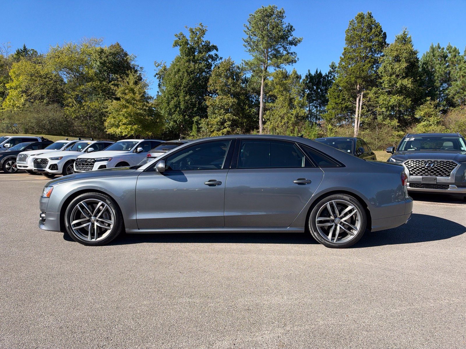 Used 2017 Audi A8 L 3.0T w/ Executive Package AWD/4WD image 9