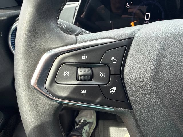 Used 2024 Chevrolet Trax LT w/ Driver Confidence Package FWD image 16