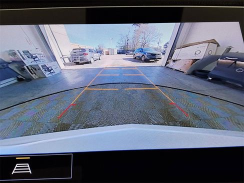 Used 2022 Cadillac XT4 Premium Luxury w/ Cold Weather Package image 14