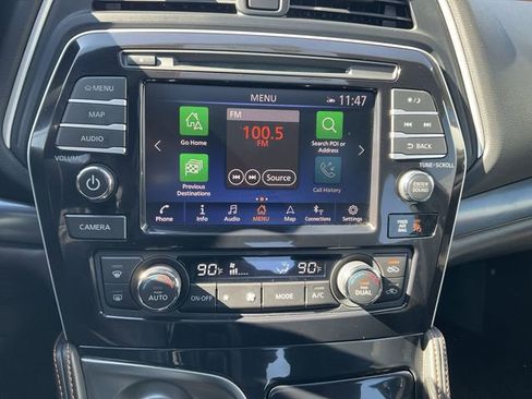 Certified 2023 Nissan Maxima SR w/ Sport Mat Group image 14