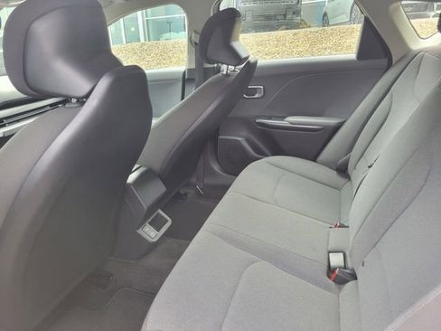 Certified 2025 Kia K4 FWD image 22