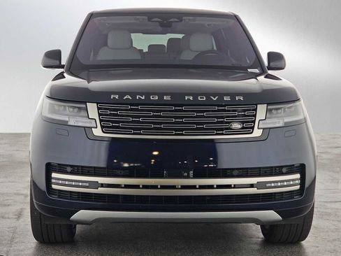 Used 2023 Land Rover Range Rover Long Wheelbase SE image 8